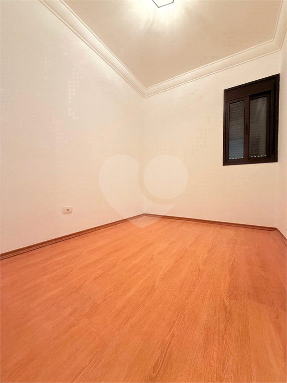 APARTAMENTO em TUCURUVI