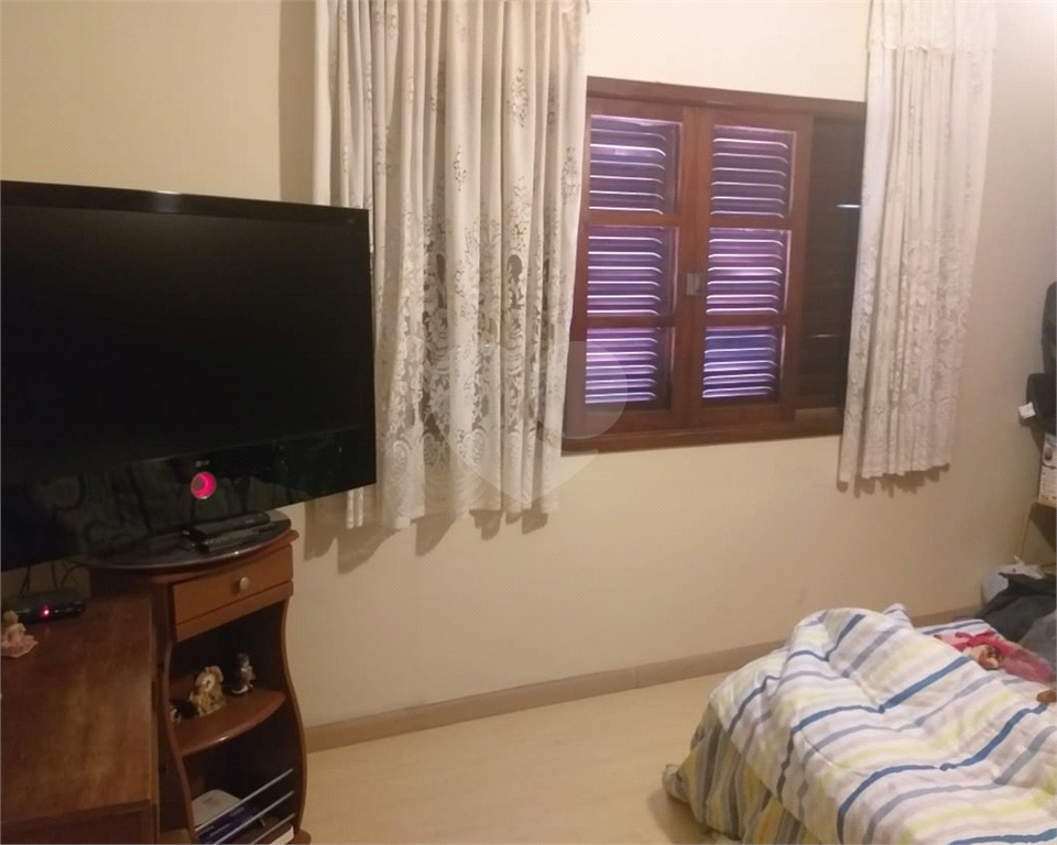 Sobrado totalmente mobiliado 