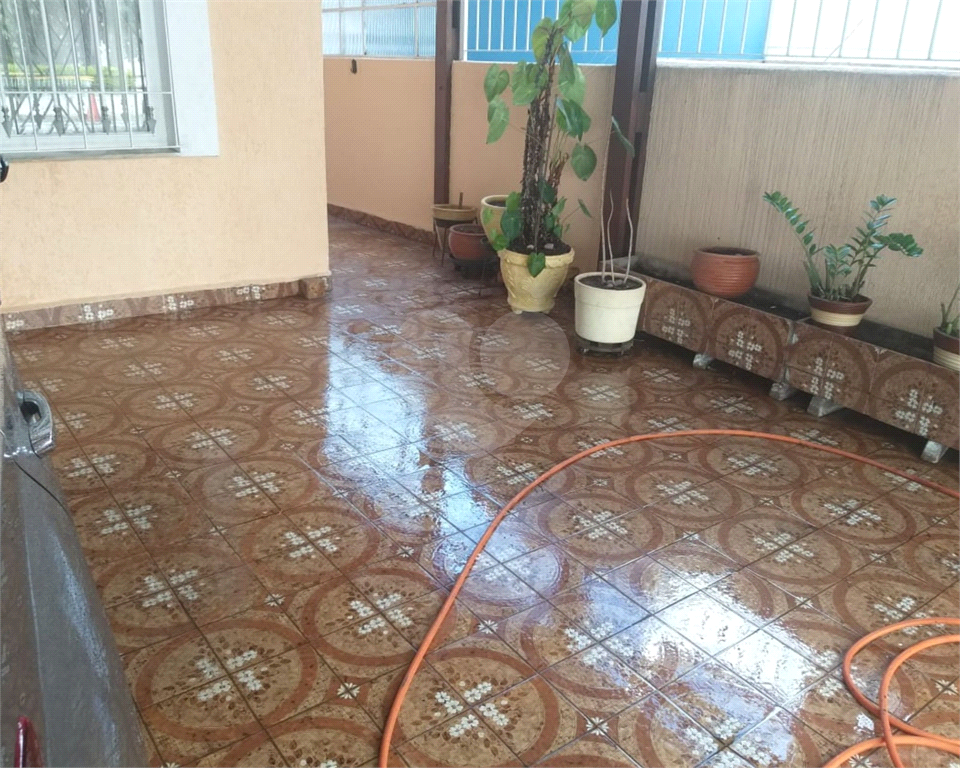 Sobrado totalmente mobiliado 