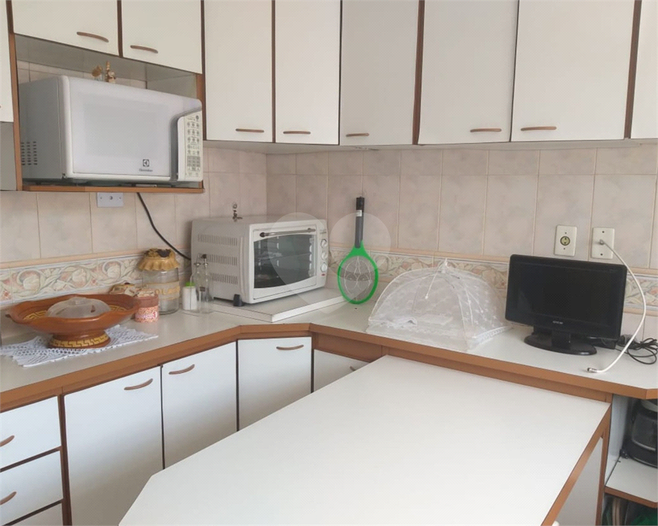 Sobrado totalmente mobiliado 