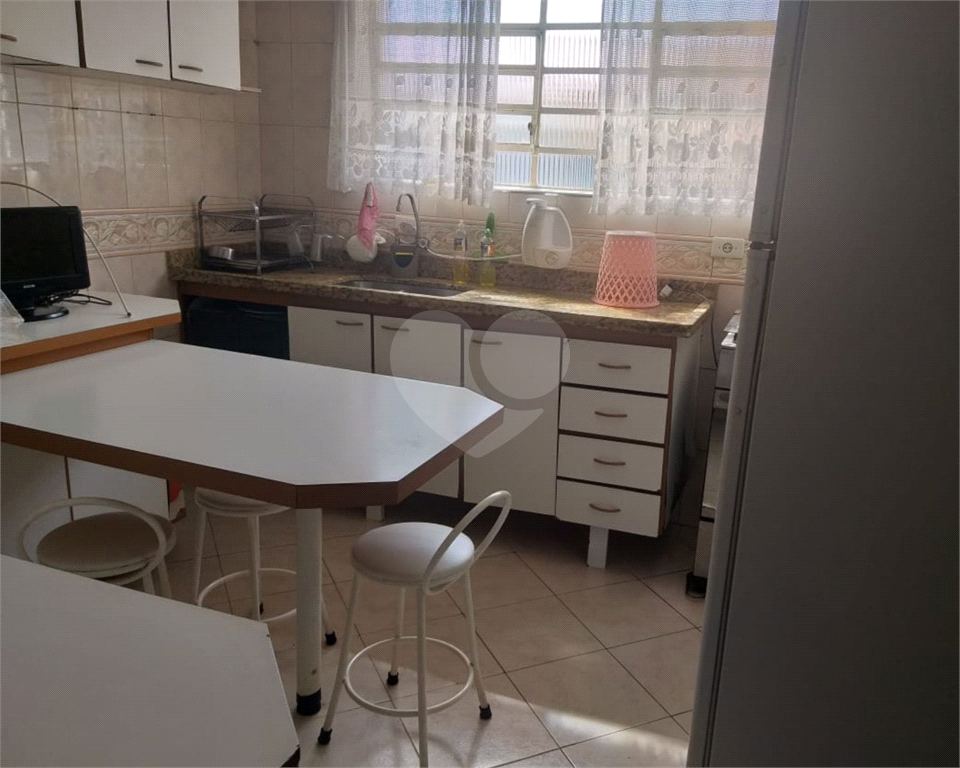 Sobrado totalmente mobiliado 