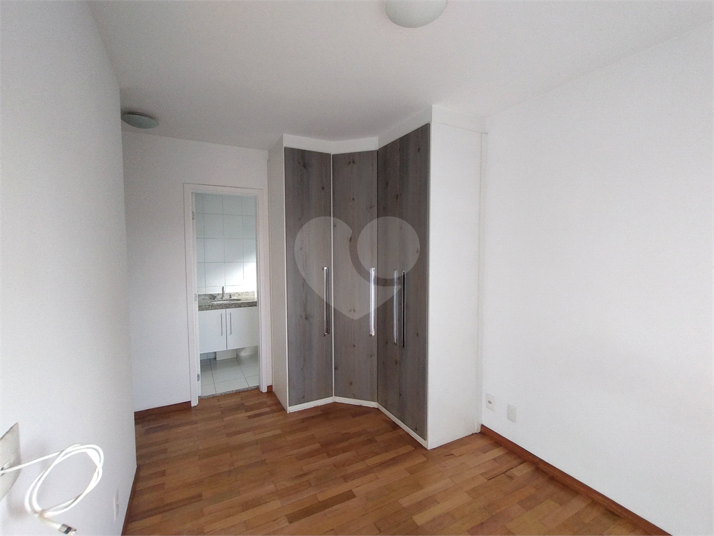 Apartamento para locação | 2 dormitórios (1 Suíte) 1 Vaga na Região da Lapa