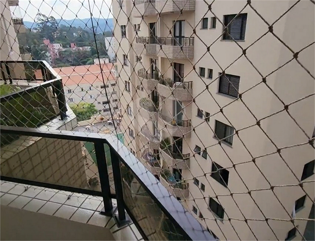 APARTAMENTO em TREMEMBÉ