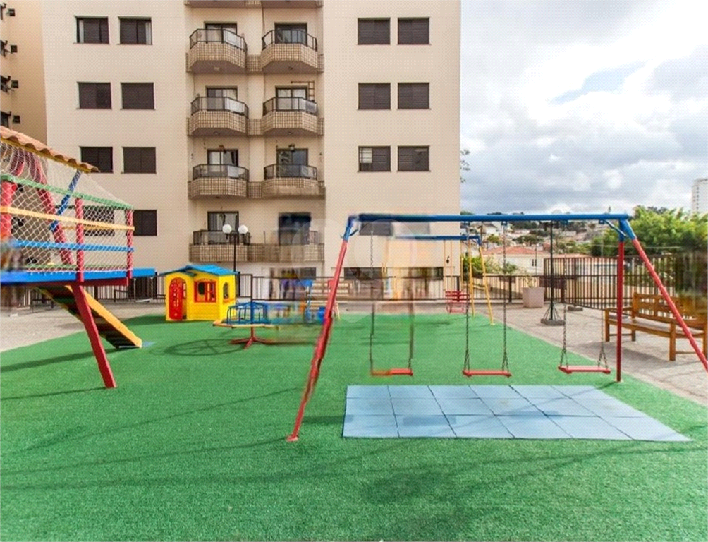 APARTAMENTO em TREMEMBÉ