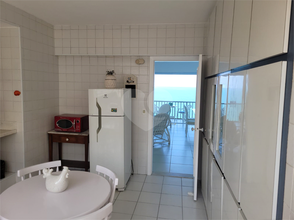 Lindissimo apartamento no Guarujá com vista total para o mar !
