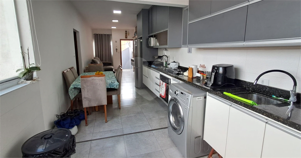 Casa à Venda | 125 m² | Mobiliada | 3 dormitórios (2 suítes) | 1 vaga na Parada Inglesa!