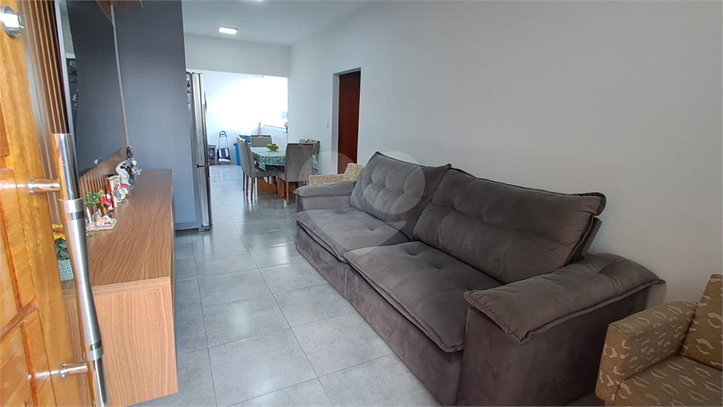 Casa à Venda | 125 m² | Mobiliada | 3 dormitórios (2 suítes) | 1 vaga na Parada Inglesa!