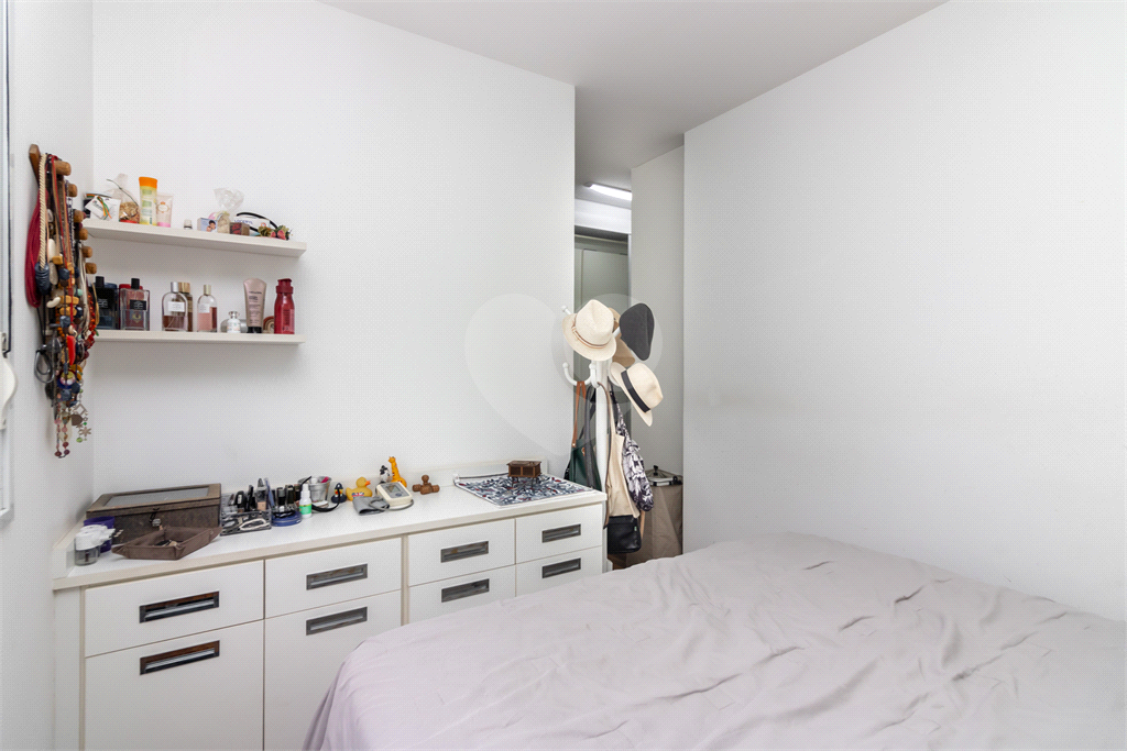 APARTAMENTO em SANTO AMARO