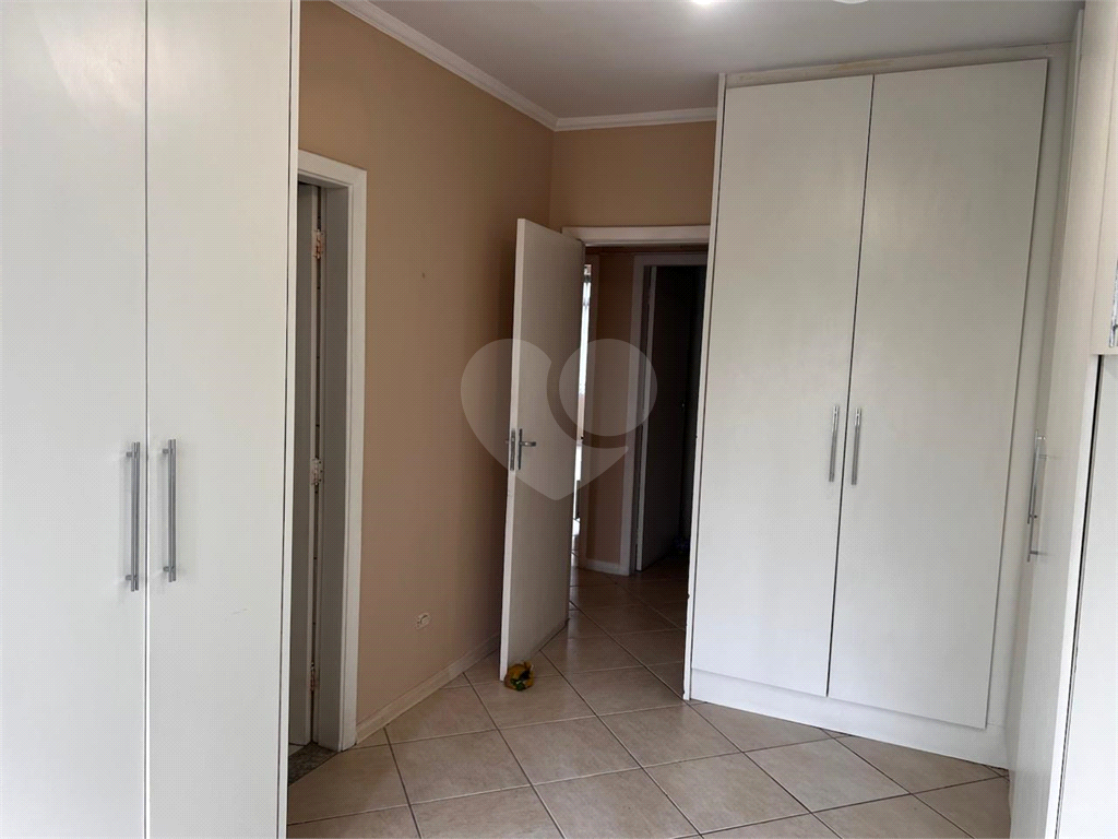APARTAMENTO em LAPA