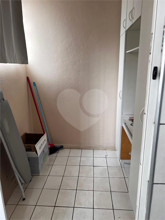 APARTAMENTO em LAPA