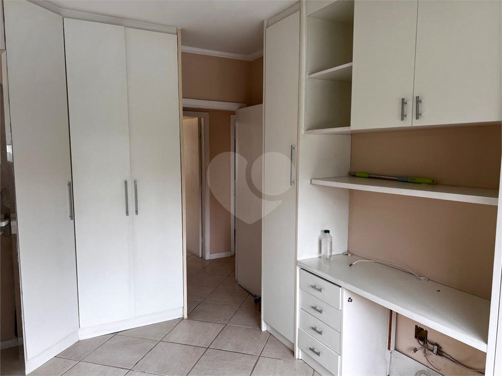 APARTAMENTO em LAPA