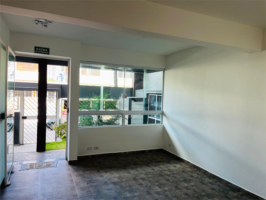 APARTAMENTO em TUCURUVI