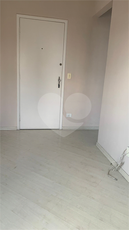 Apartamento na Pedro Doll, 1 vaga de garagem,, 1 DROM.,  SANTANA