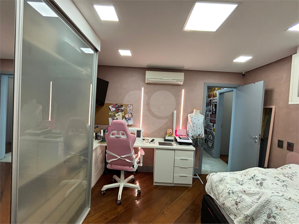 Apartamento na Região de Santa Terezinha - andar alto com vista panorâmica da Região  - com 3 dormitórios sendo uma suíte