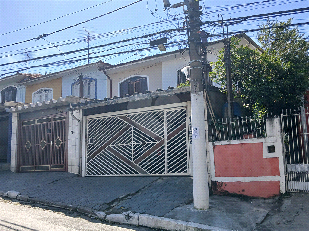 Sobrado com 2 dormitórios próximo ao Hiper Bergamini Jaçanã