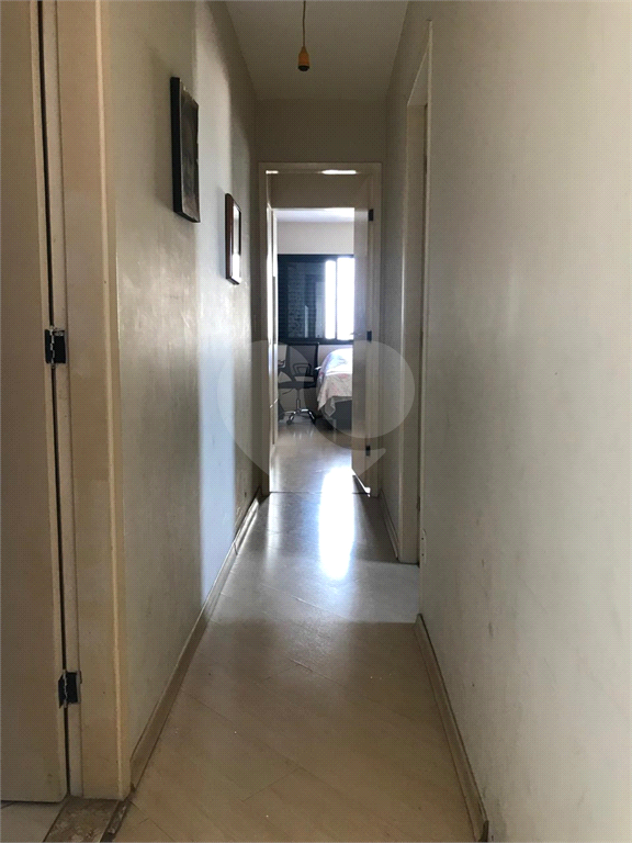 Imóvel 80m² 3 quartos, um aberto para a sala com varanda piscina 2 vagas Vila Romana