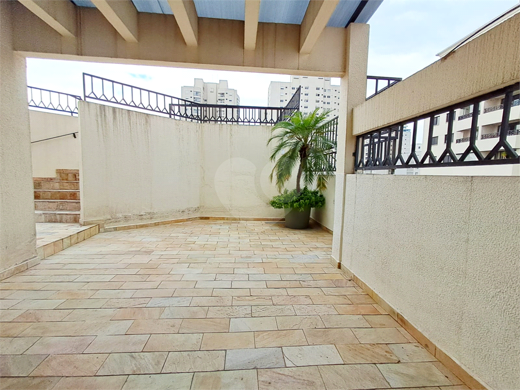 Imóvel 80m² 3 quartos, um foi aberto para a sala conta com varanda piscina 2 vagas Vila Romana