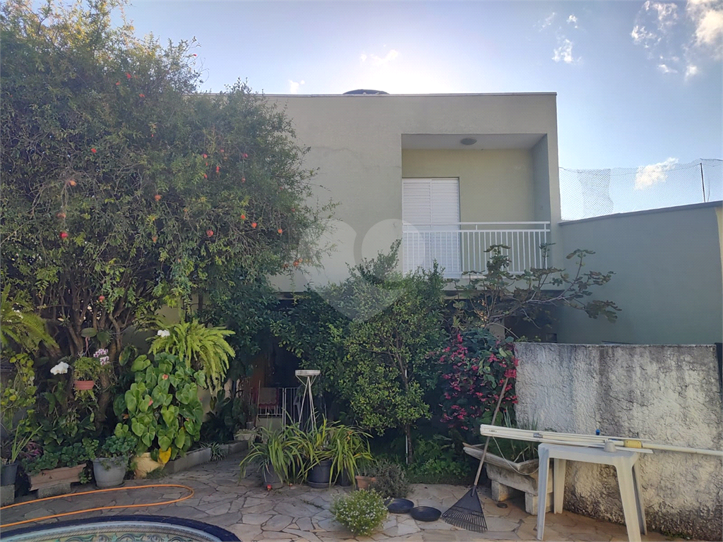 Casa para alugar com 4 quartos, 112m² - Foto 7