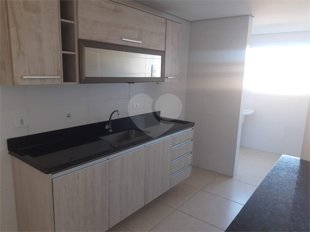 Apartamento para alugar com 2 quartos, 72m² - Foto 5