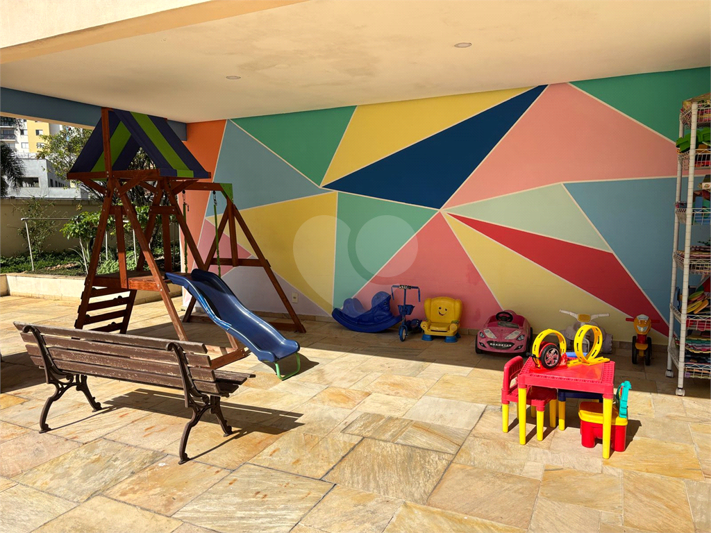 Excelente localização próximo ao metro, apartamento de 67m²