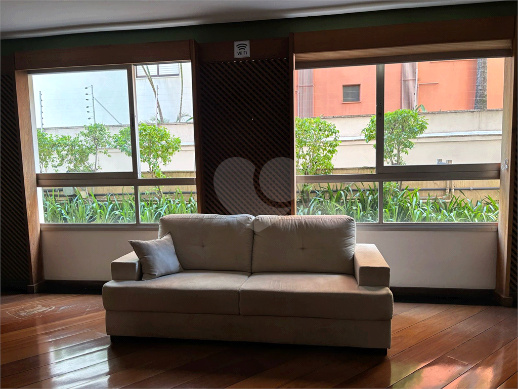 Excelente localização próximo ao metro, apartamento de 67m²