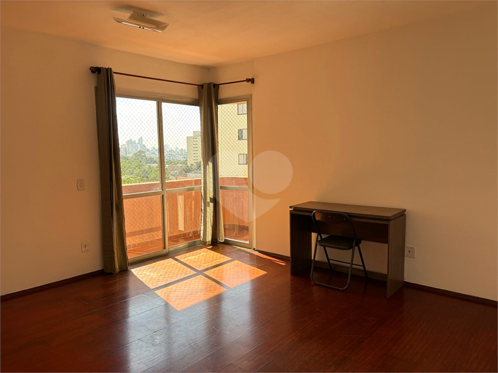 Excelente localização próximo ao metro, apartamento de 67m²