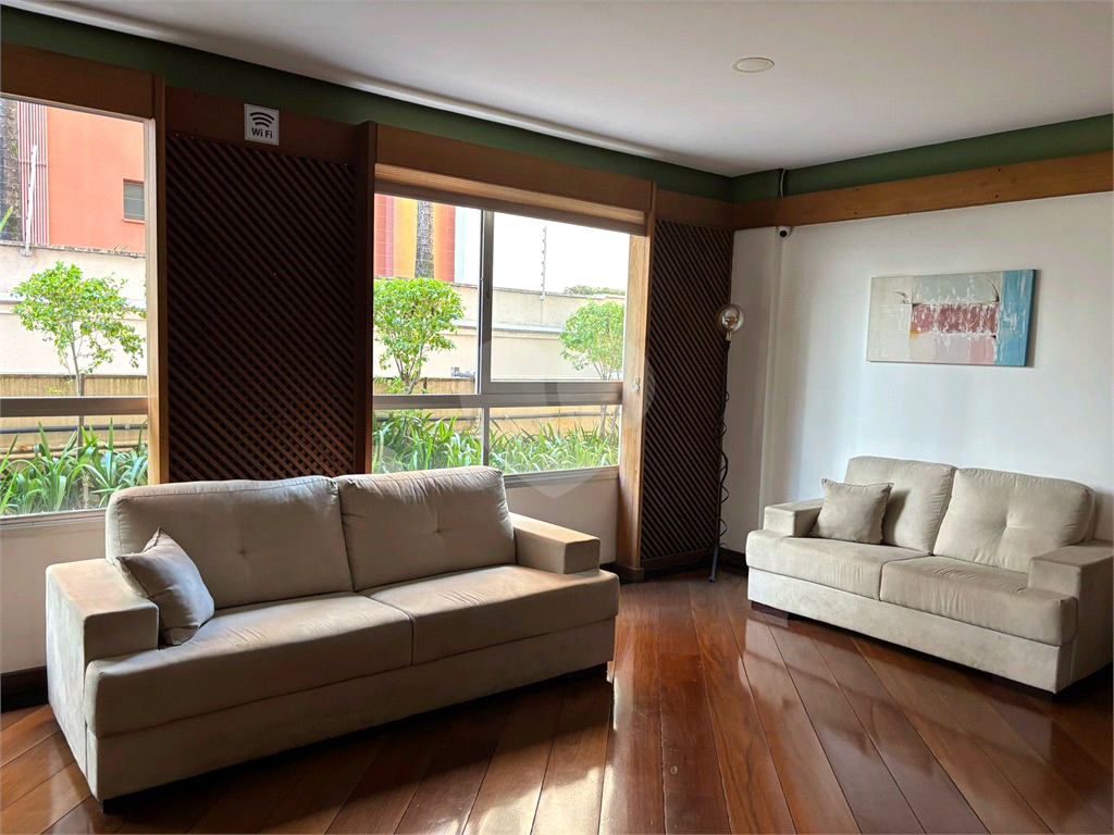 Excelente localização próximo ao metro, apartamento de 67m²