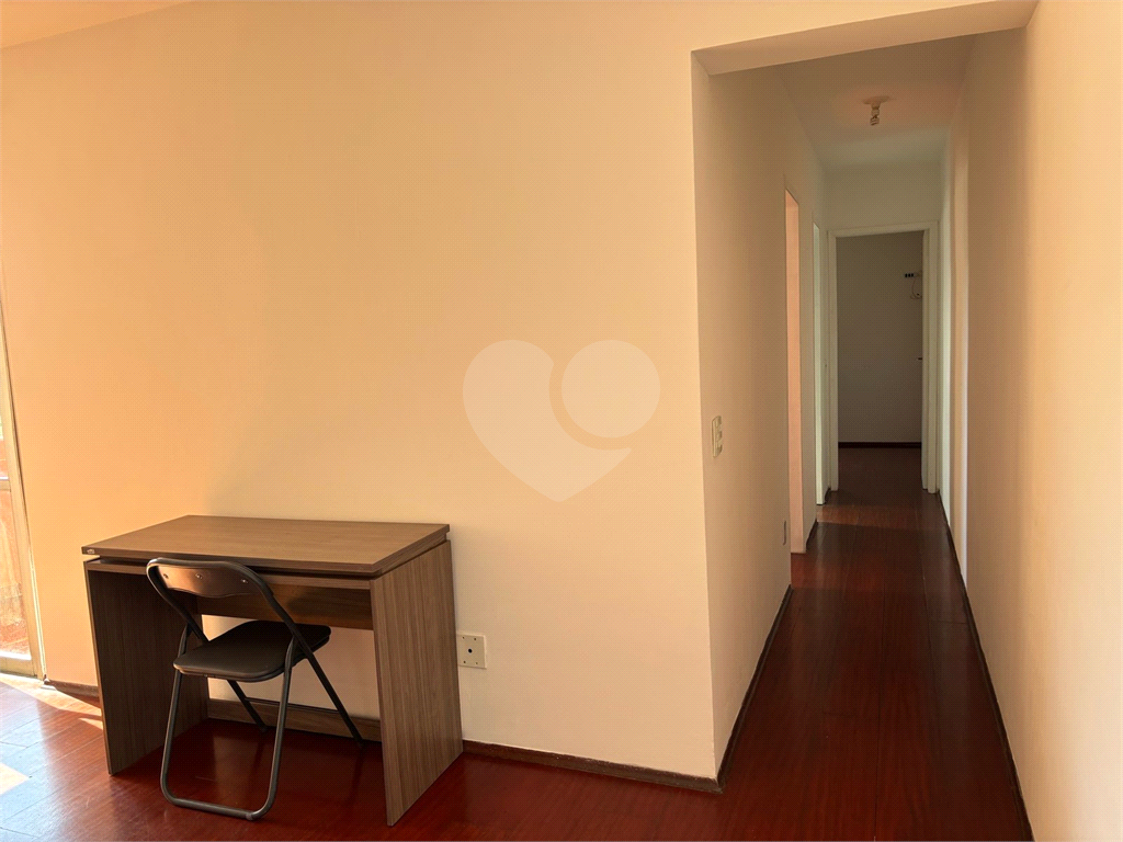Excelente localização próximo ao metro, apartamento de 67m²