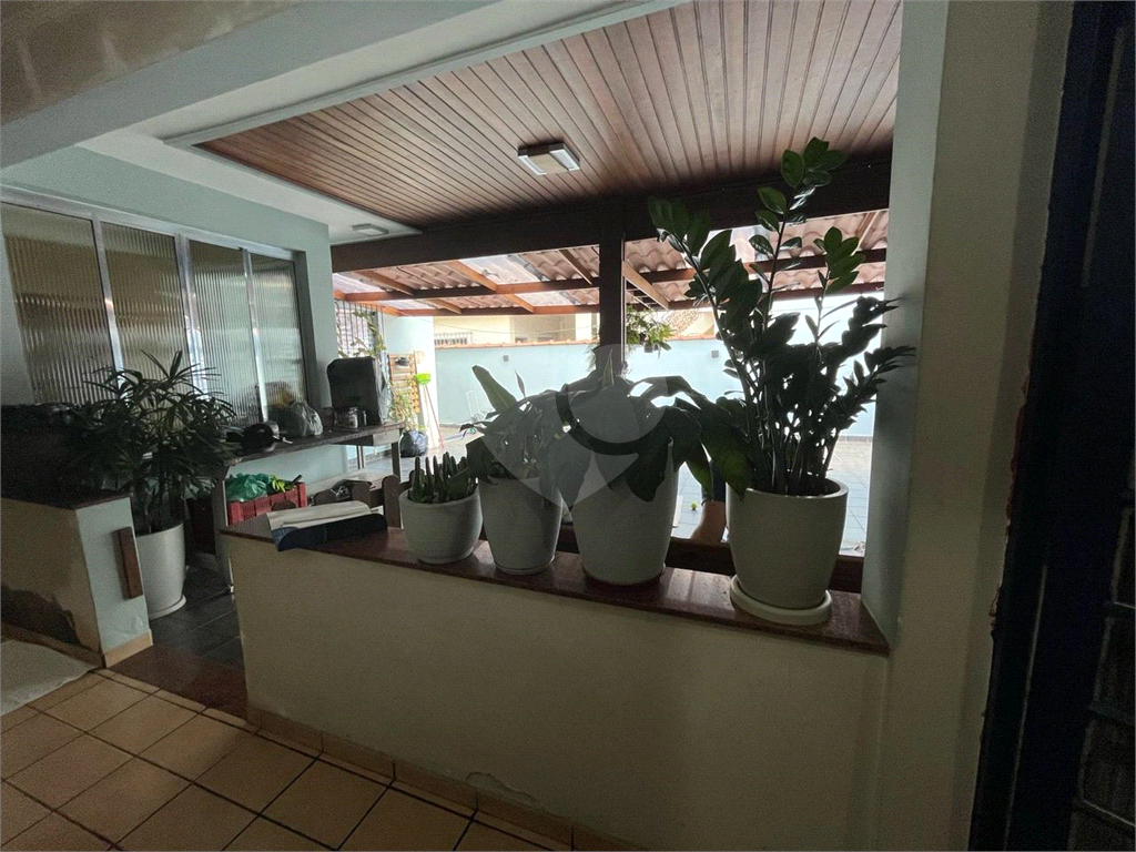 Casa Térrea à Venda – 3 Dorms (1 Suíte) | 300 m² de Terreno – Av. Fim de Semana – São Paulo/SP