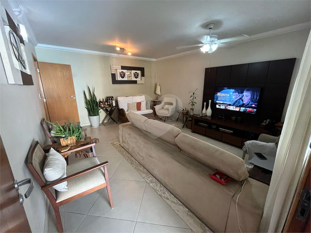 Casa Térrea à Venda – 3 Dorms (1 Suíte) | 300 m² de Terreno – Av. Fim de Semana – São Paulo/SP