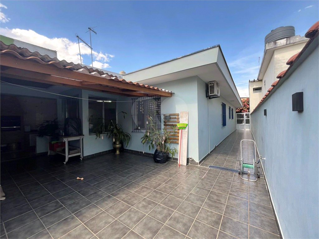 Casa Térrea à Venda – 3 Dorms (1 Suíte) | 300 m² de Terreno – Av. Fim de Semana – São Paulo/SP