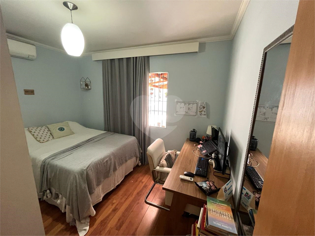 Casa Térrea à Venda – 3 Dorms (1 Suíte) | 300 m² de Terreno – Av. Fim de Semana – São Paulo/SP