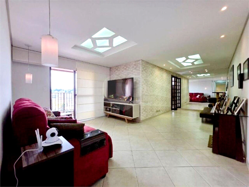 APARTAMENTO AMPLO 3 QUARTOS NA PARADA INGLESA
