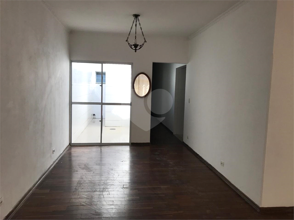Casa à venda na Vila Maria com 171 m de construção e 269 m de terreno . Imóvel com 3 dormitórios, ( 1suíte ) 2 vagas de garagem. 