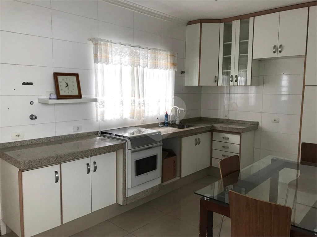 Casa à venda na Vila Maria com 171 m de construção e 269 m de terreno . Imóvel com 3 dormitórios, ( 1suíte ) 2 vagas de garagem. 