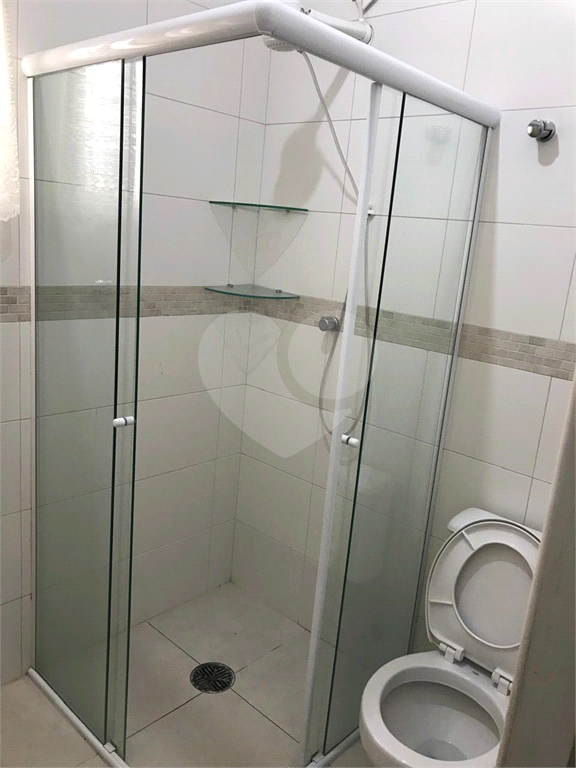 Casa à venda na Vila Maria com 171 m de construção e 269 m de terreno . Imóvel com 3 dormitórios, ( 1suíte ) 2 vagas de garagem. 