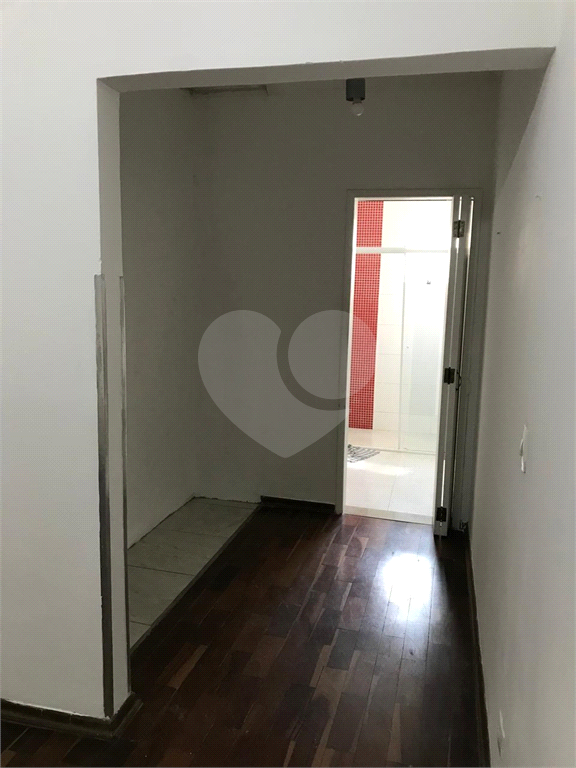 Casa à venda na Vila Maria com 171 m de construção e 269 m de terreno . Imóvel com 3 dormitórios, ( 1suíte ) 2 vagas de garagem. 