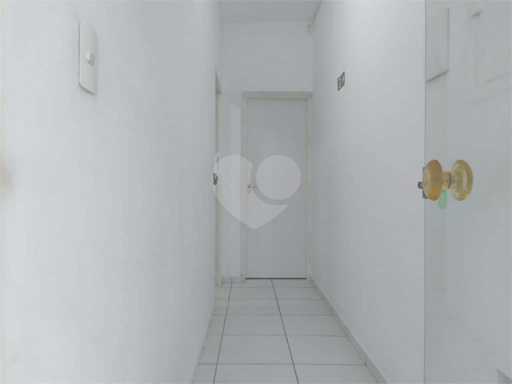 Casa à venda com 4 quartos, 101m² - Foto 14