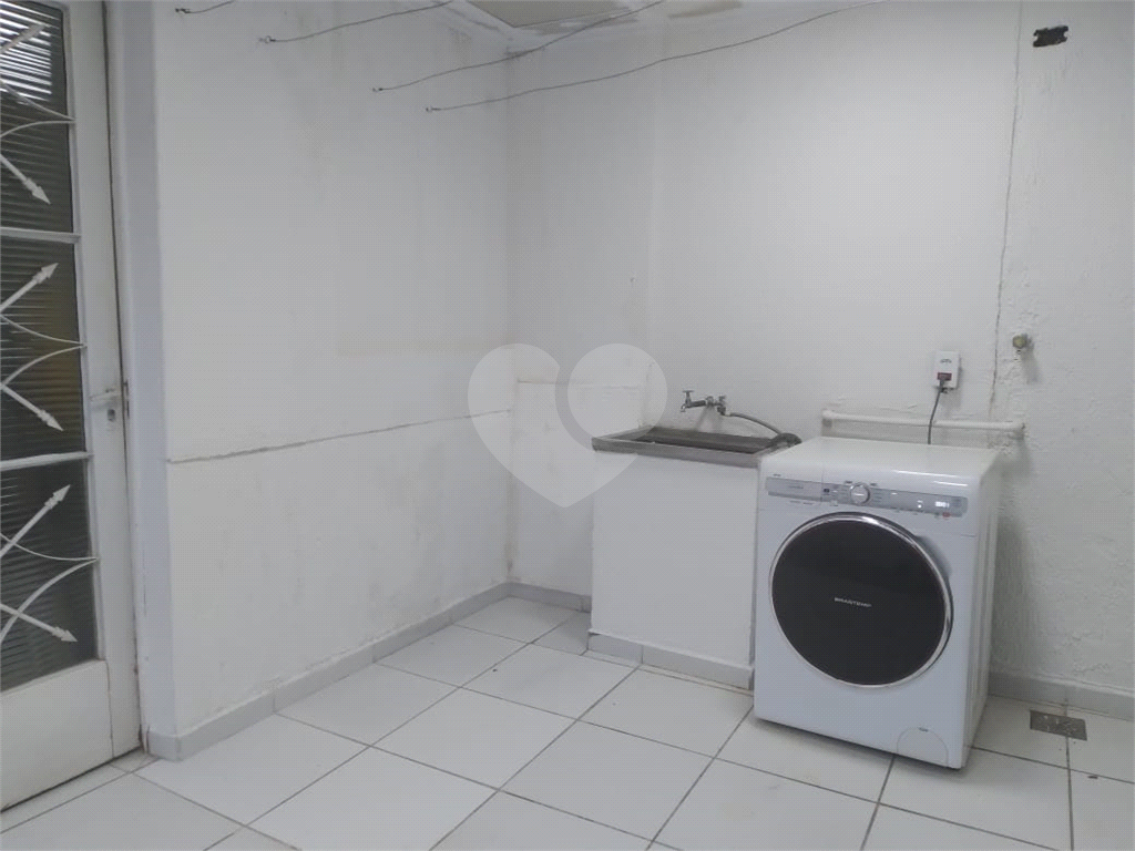 Casa à venda com 4 quartos, 101m² - Foto 13