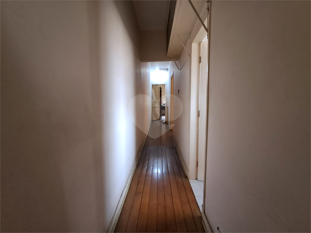 Imóvel com 100m² de área útil sala de estar de 2 ambientes, 3 quartos com quintal em Perdizes