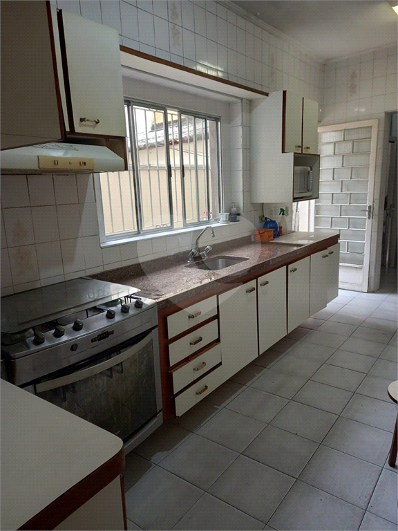 Imóvel com 100m² de área útil sala de estar de 2 ambientes, 3 quartos com quintal em Perdizes