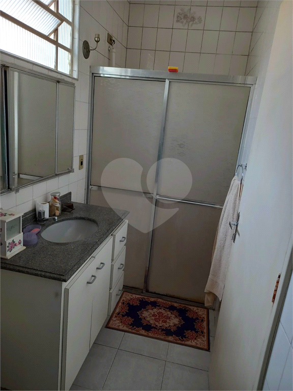 Imóvel com 100m² de área útil sala de estar de 2 ambientes, 3 quartos com quintal em Perdizes
