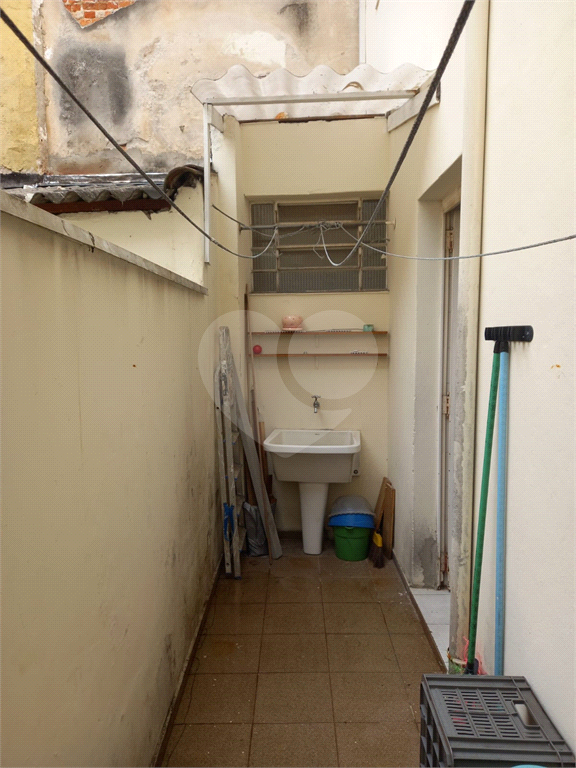 Imóvel com 100m² de área útil sala de estar de 2 ambientes, 3 quartos com quintal em Perdizes