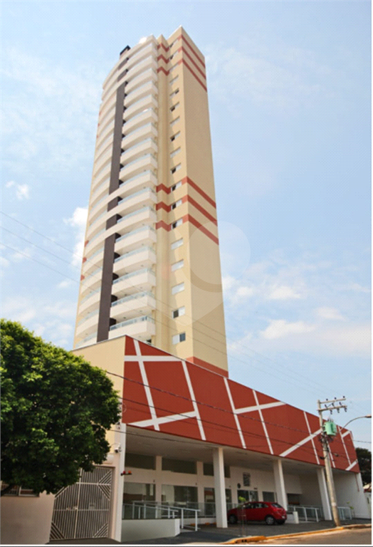 Apartamento à venda com 2 quartos, 62m² - Foto 17