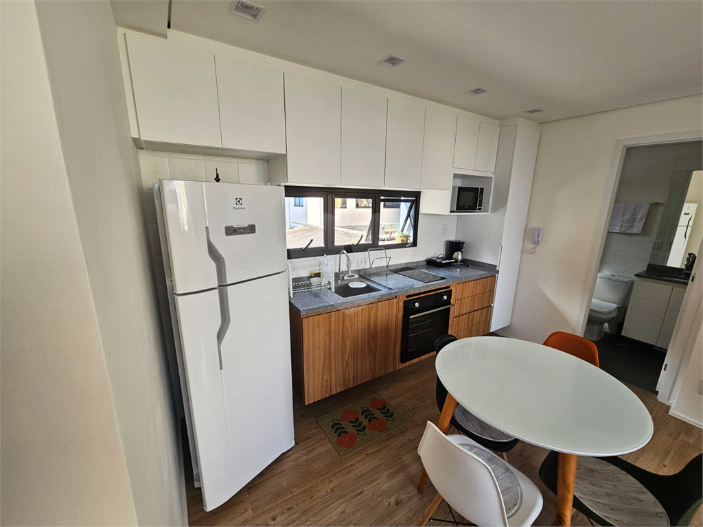 Studio na Vila Madalena - Locação