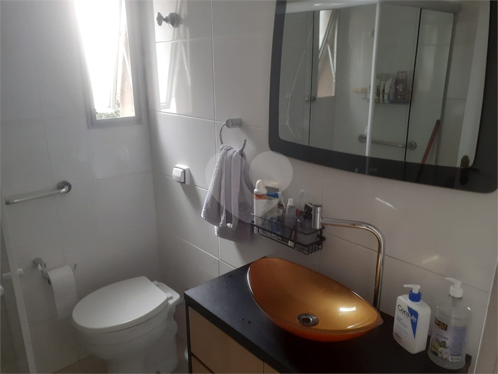 APARTAMENTO em SANTANA