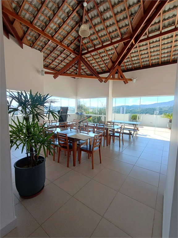 Apartamento à venda com 3 quartos, 76m² - Foto 27