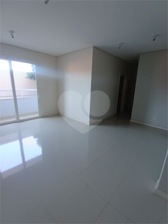 Apartamento à venda com 3 quartos, 76m² - Foto 9