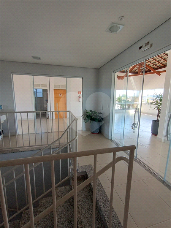 Apartamento à venda com 3 quartos, 76m² - Foto 32