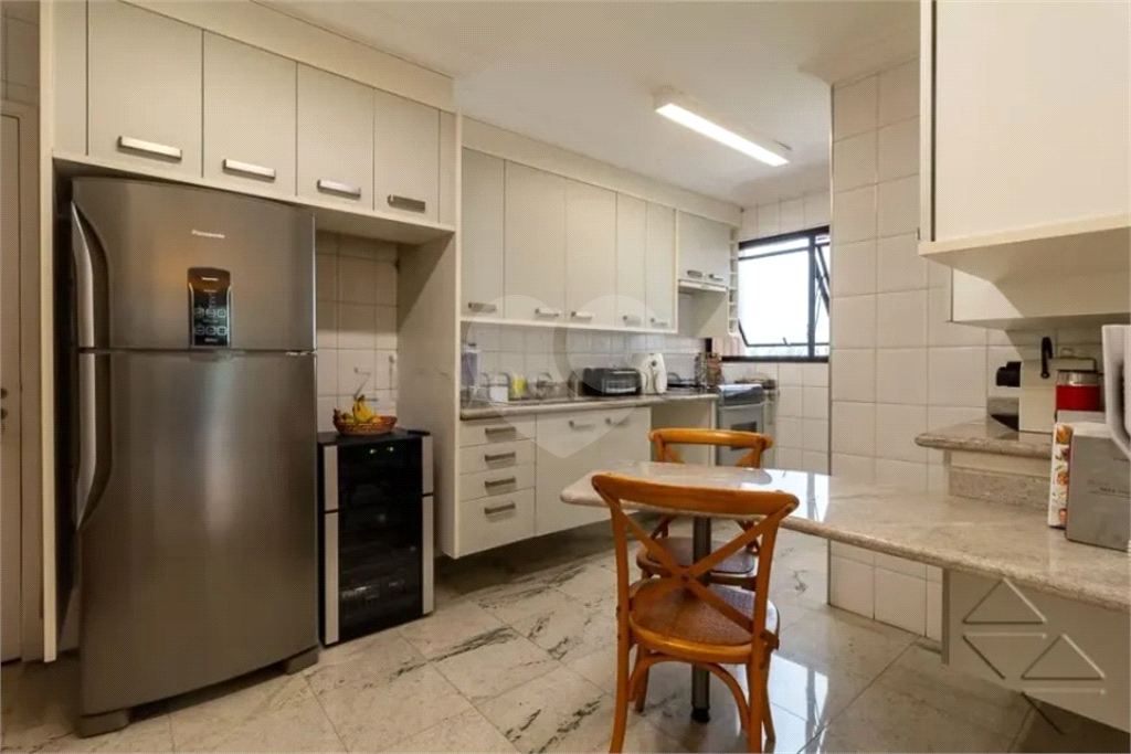 Apartamento em Perdizes na frente do Parque da Água Branca com 112m2 com Ar Condicionado